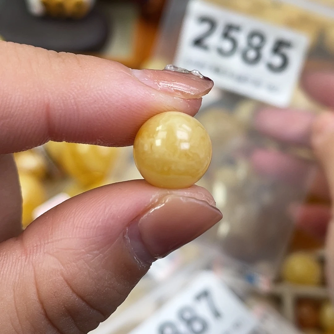 ****畏蜜蜡未镶嵌珠宝奇石粉11.5