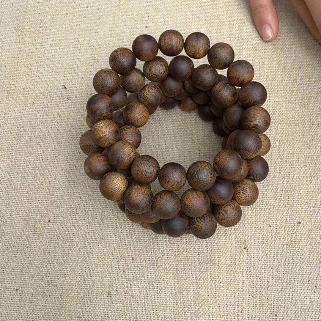 沉香手串绿奇楠单圈约1.3-15多样性发一条