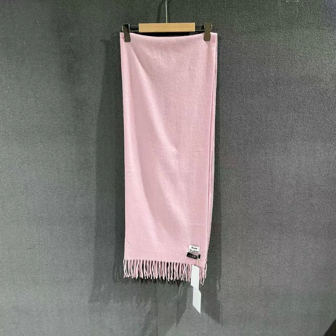 未使用 Acne studio （pm）粉色羊毛围巾带吊180✖️70cm/4758