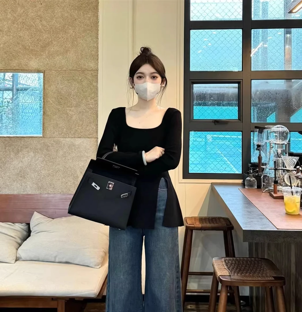 大码休闲黑色长袖针织衫女秋季内搭打底衫胖MM显瘦不规则开叉上衣