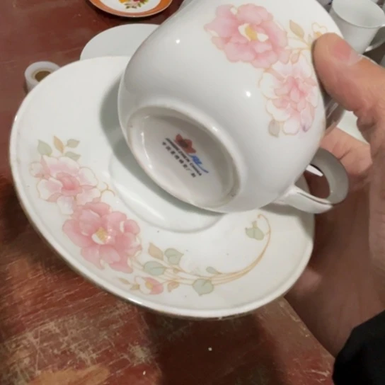 瓷片陶瓷陶瓷红叶