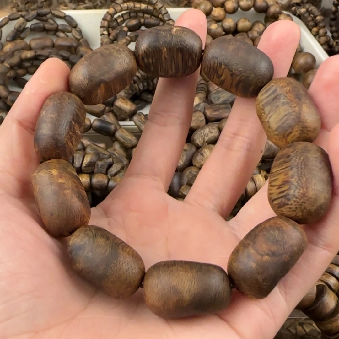 【闪购商品】沉香手串黄**奇楠手串21.9克