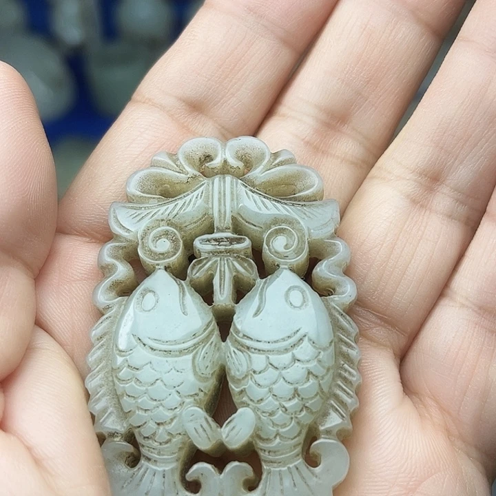 和田玉（青白玉）未镶嵌颈饰