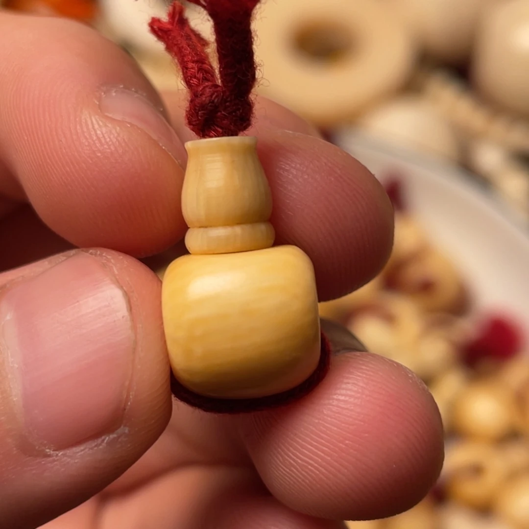 哈哈哈哈哈哈哈哈哈碧玺（处理）y**人