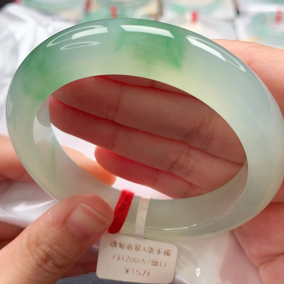 翡翠手镯未镶嵌芙蓉料飘绿花 超美 毕业镯011