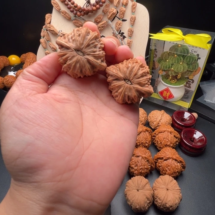 巴****把件文玩核桃磨盘