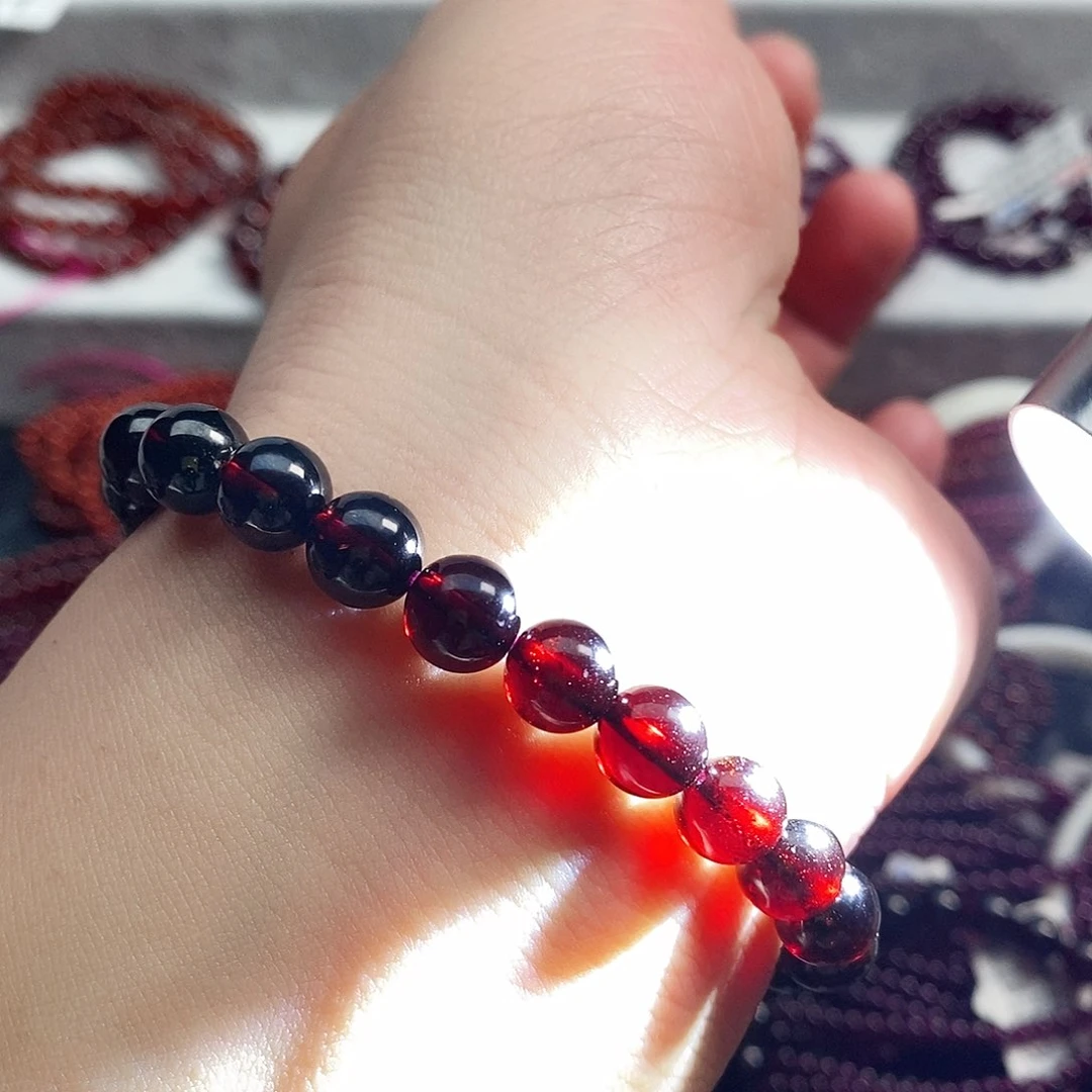 石榴石手链未镶嵌啊****）8.3mm9A