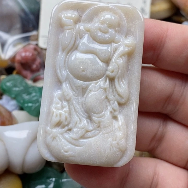 硅化珊瑚（珊瑚玉）未镶嵌颈饰