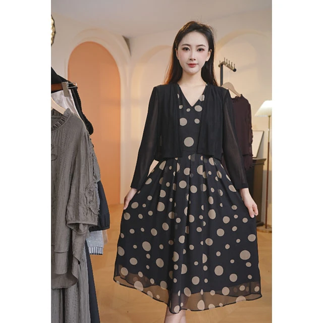 L322修身名媛2025年春夏新款时尚收腰显瘦宽松连衣裙