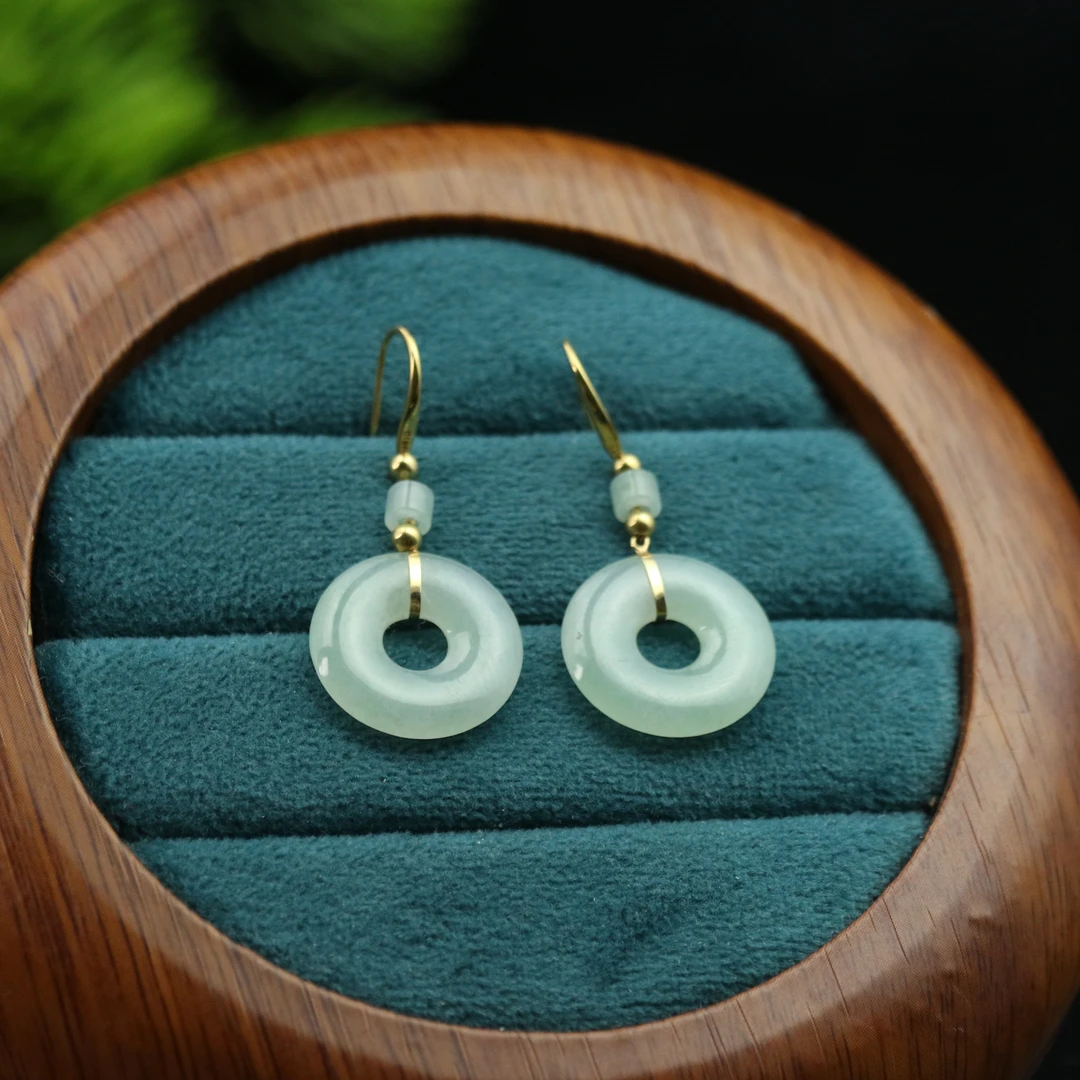 50天然缅甸翡翠A货18k扣子耳饰/500361/上海嘉禾拍卖