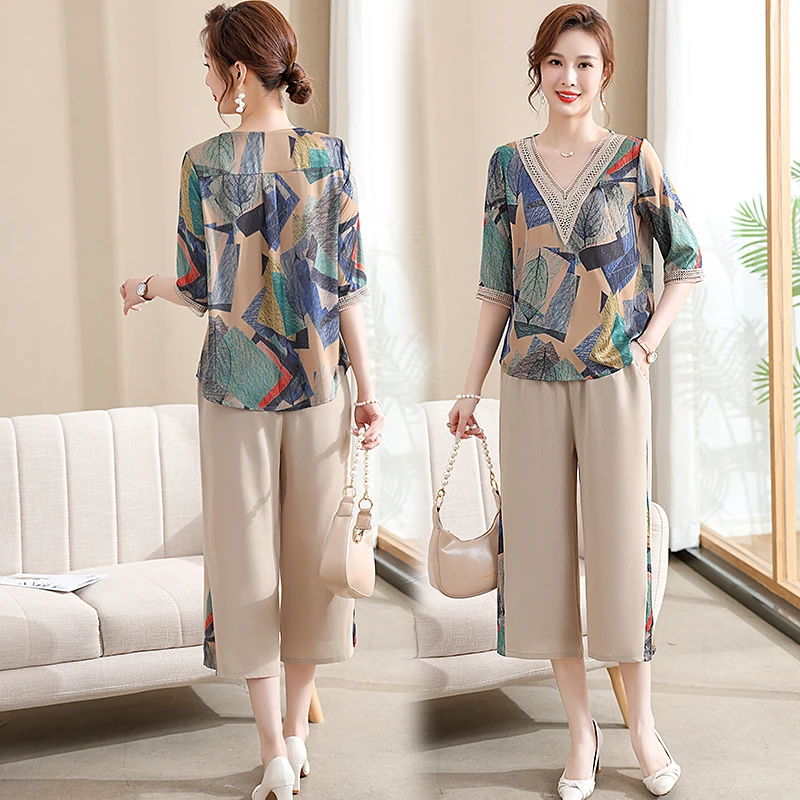 母亲节洋气衣服中老年女装妈妈装夏季40-50岁60宽松高档短袖套装