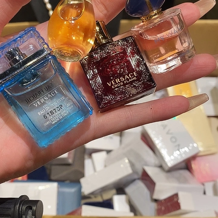 美***内中古香水沐浴露持久留香