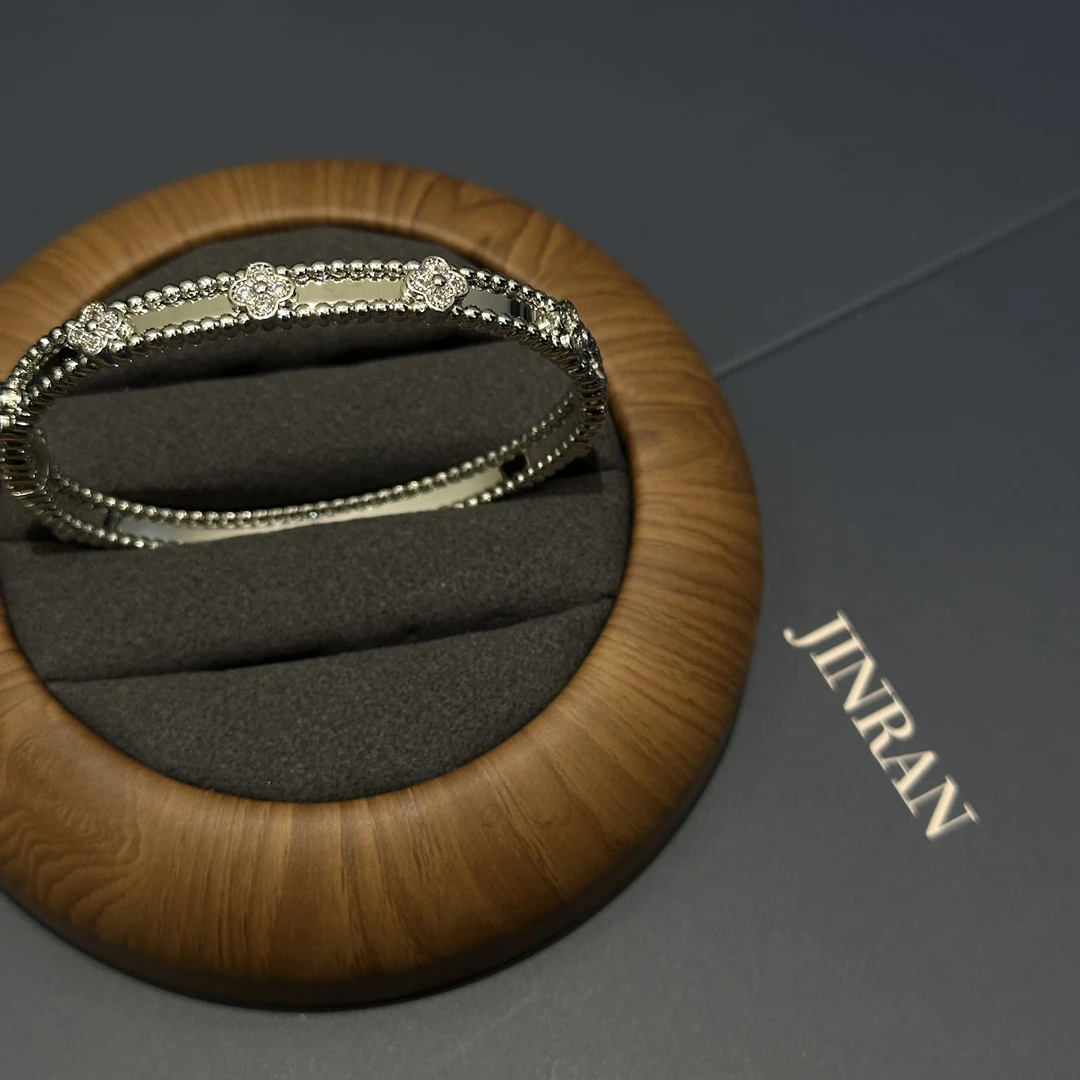 合金合成锆石手镯 JINRAN｜精致款v金万花筒手镯