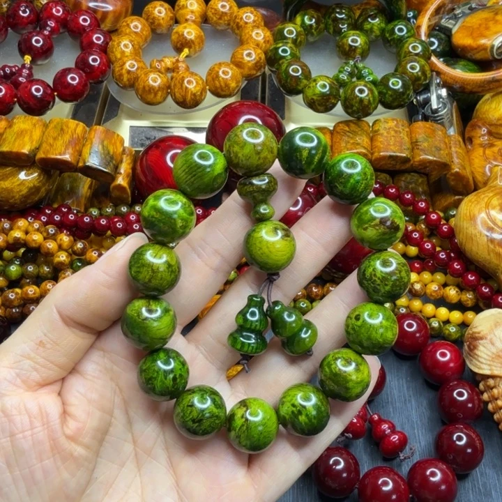 金丝楠琥珀木文玩手串