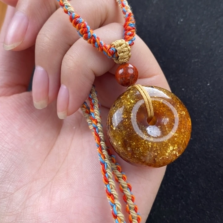 未镶嵌琥珀珠宝奇石