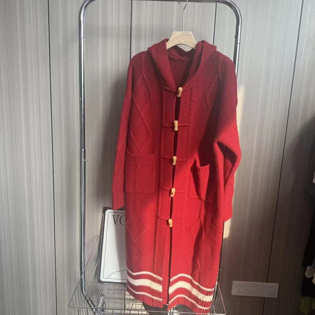 【百分百山羊绒】256220韩系长款牛角扣宽连帽羊绒衫