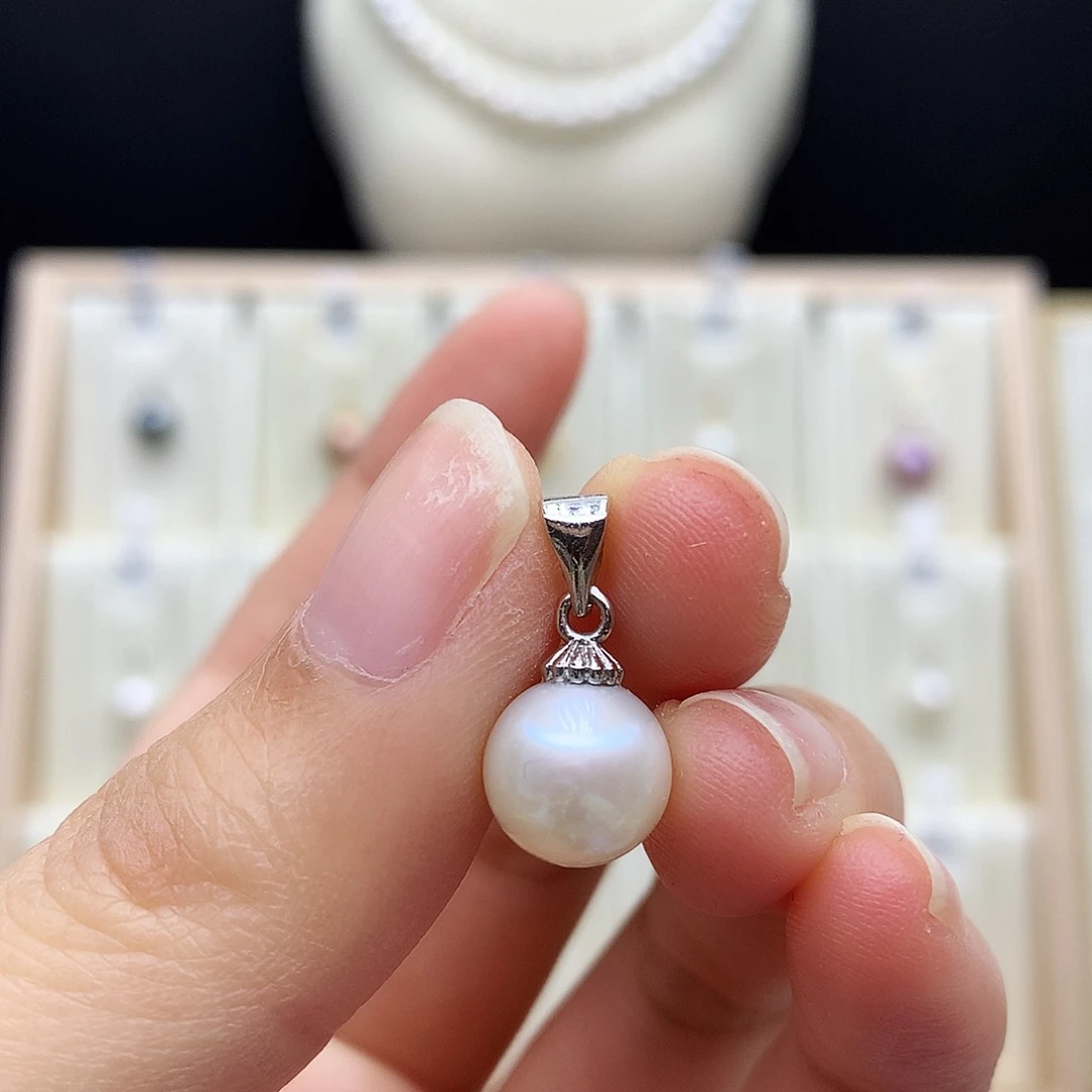 淡水珍珠吊坠(赠链)合金