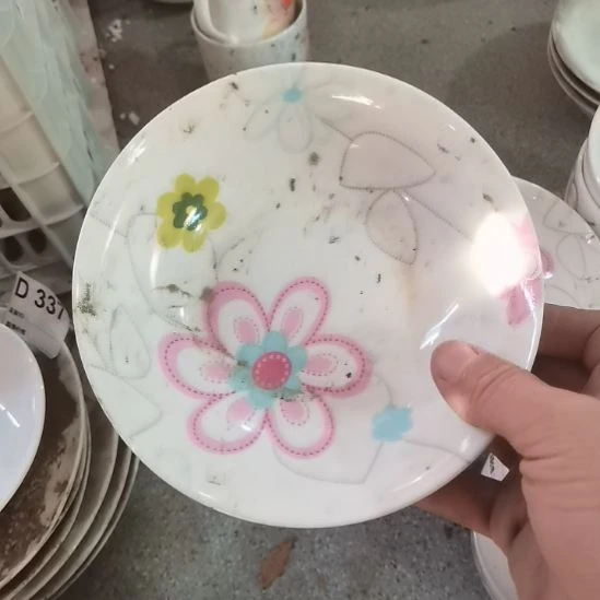 星***亮瓷器微瑕不退不换2个