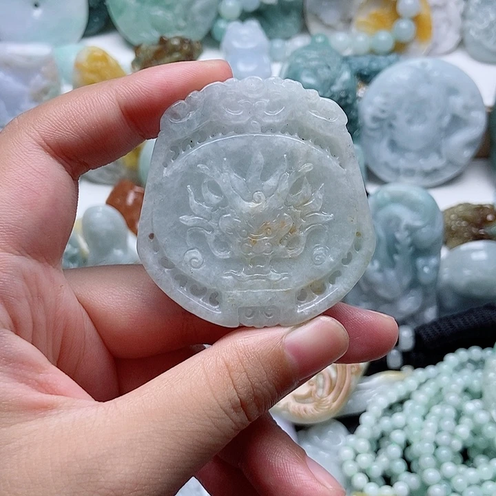 吊坠(不含链)未镶嵌翡翠1