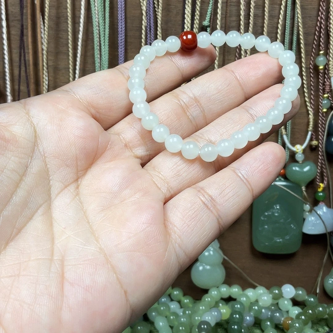 和田玉未镶嵌手串