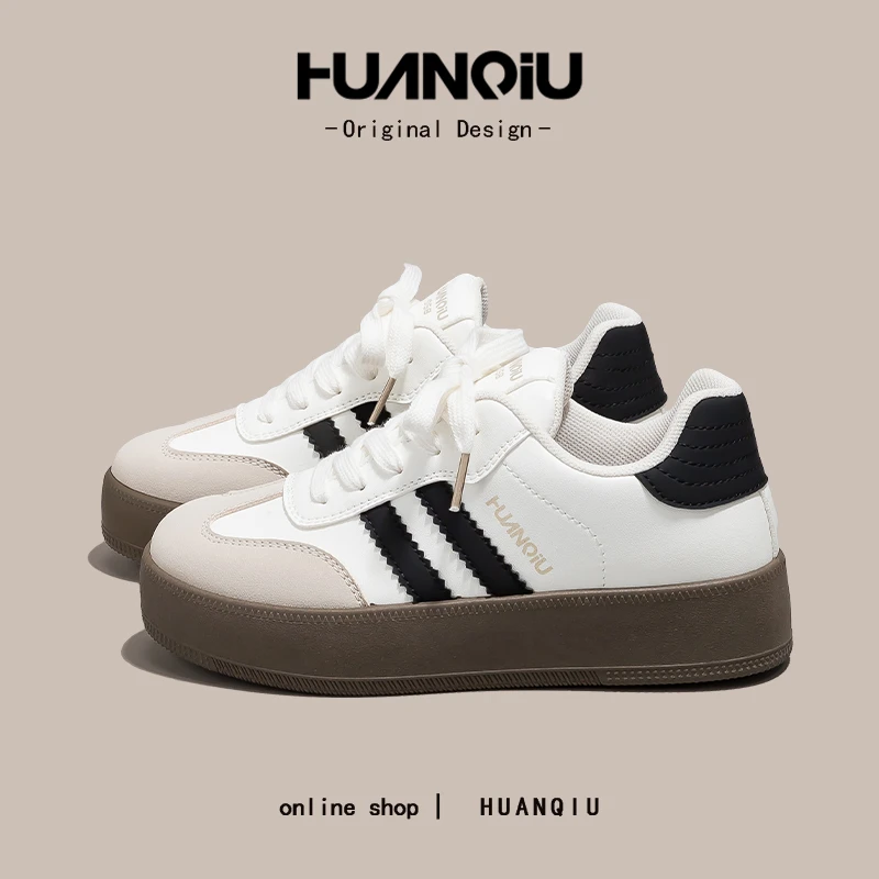 环球小白鞋女爆款2025夏季新款潮高级感德训鞋透气轻薄板鞋HC6956