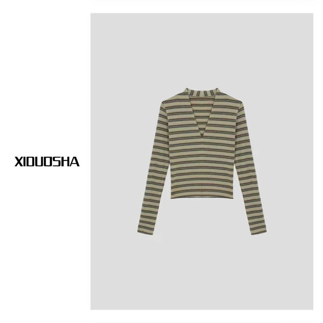 XIDUOSHA/喜朵莎设计款欧货小众高级感V领条纹上衣 XDS1677