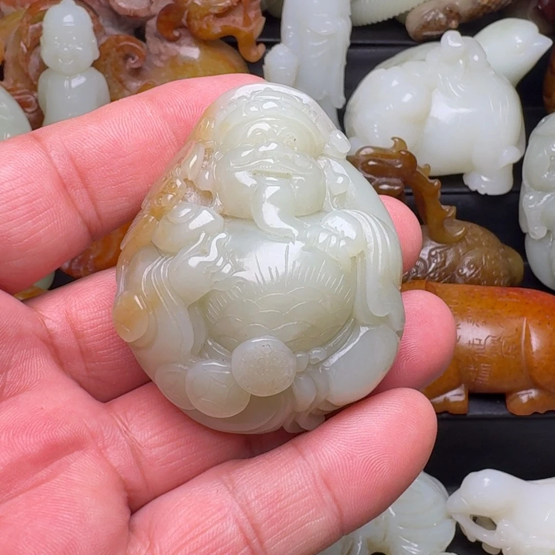 和田玉未镶嵌挂件