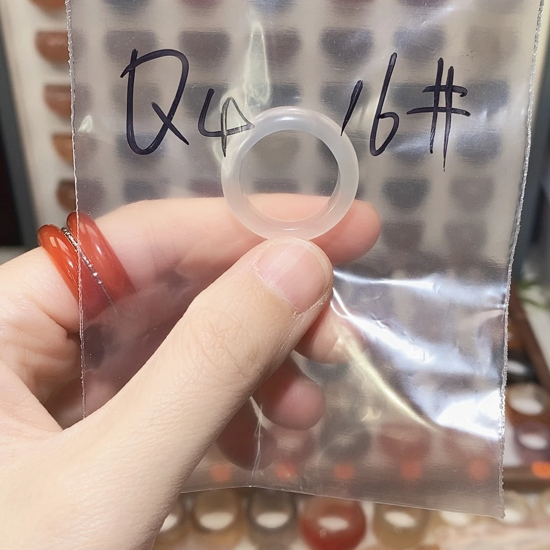 玛瑙/玉髓未镶嵌戒指港16码微瑕不退换