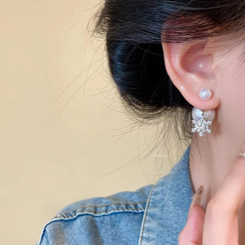 钛钢仿珍珠耳饰 梵雅熙E 小众设计雪花仿珍珠高级感耳钉
