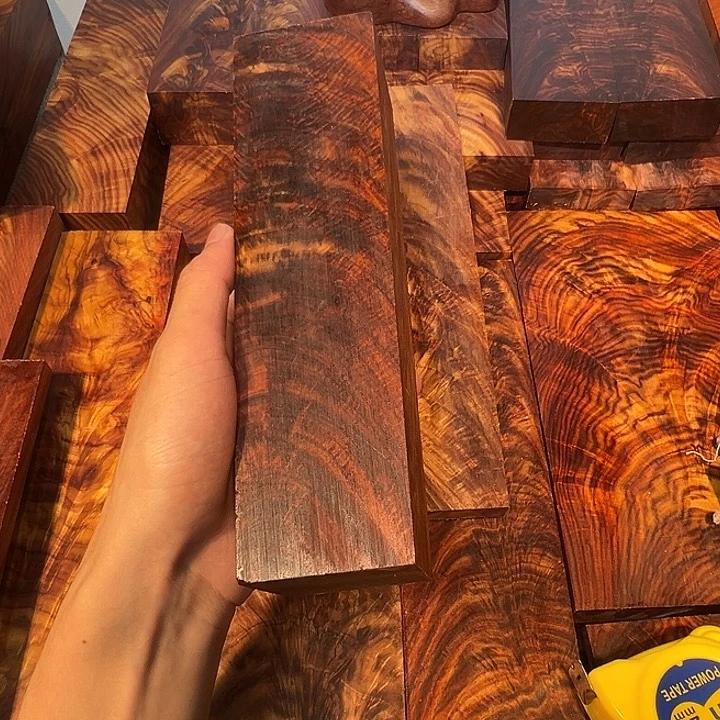 黄花梨/降香黄檀圣****制