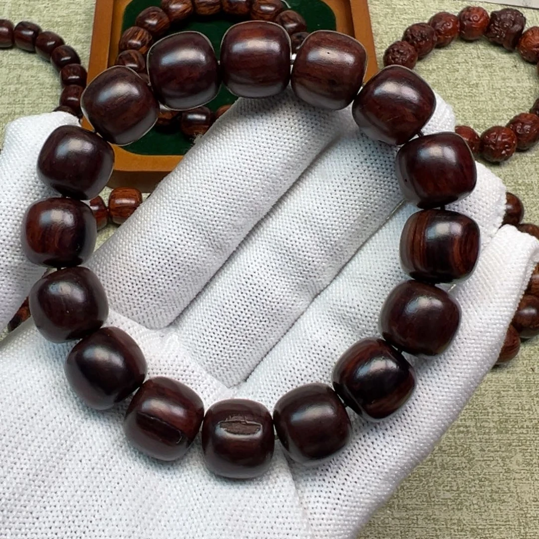 木海南红降1.3*1.4瑕疵