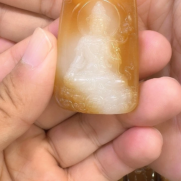 和田玉（糖玉）未镶嵌吊坠(不含链)