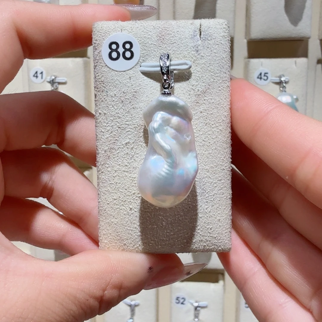 颈饰合金淡水珍珠