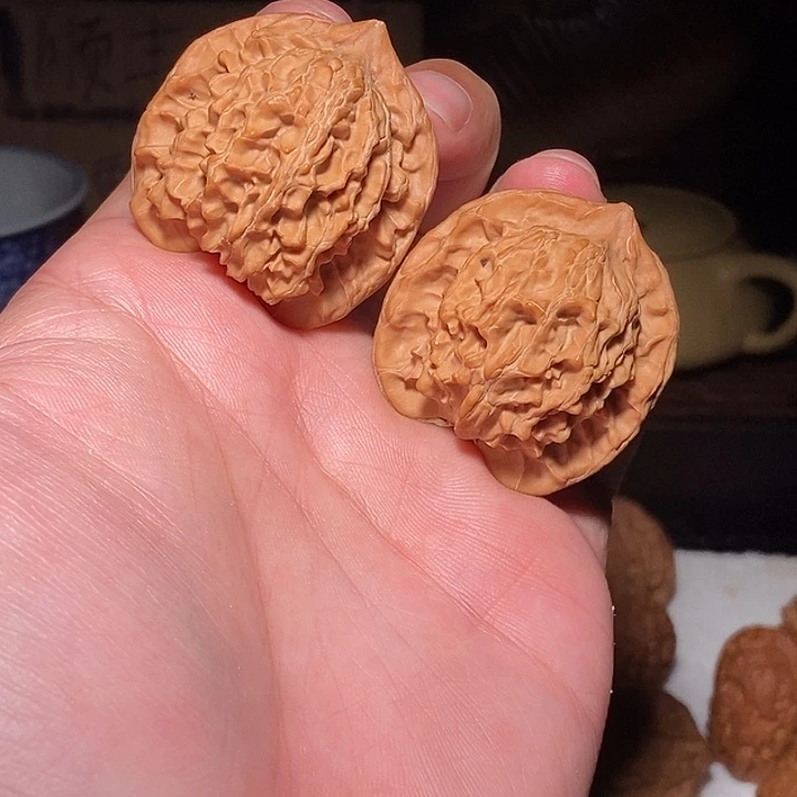 文玩核桃手把件盘山公子帽