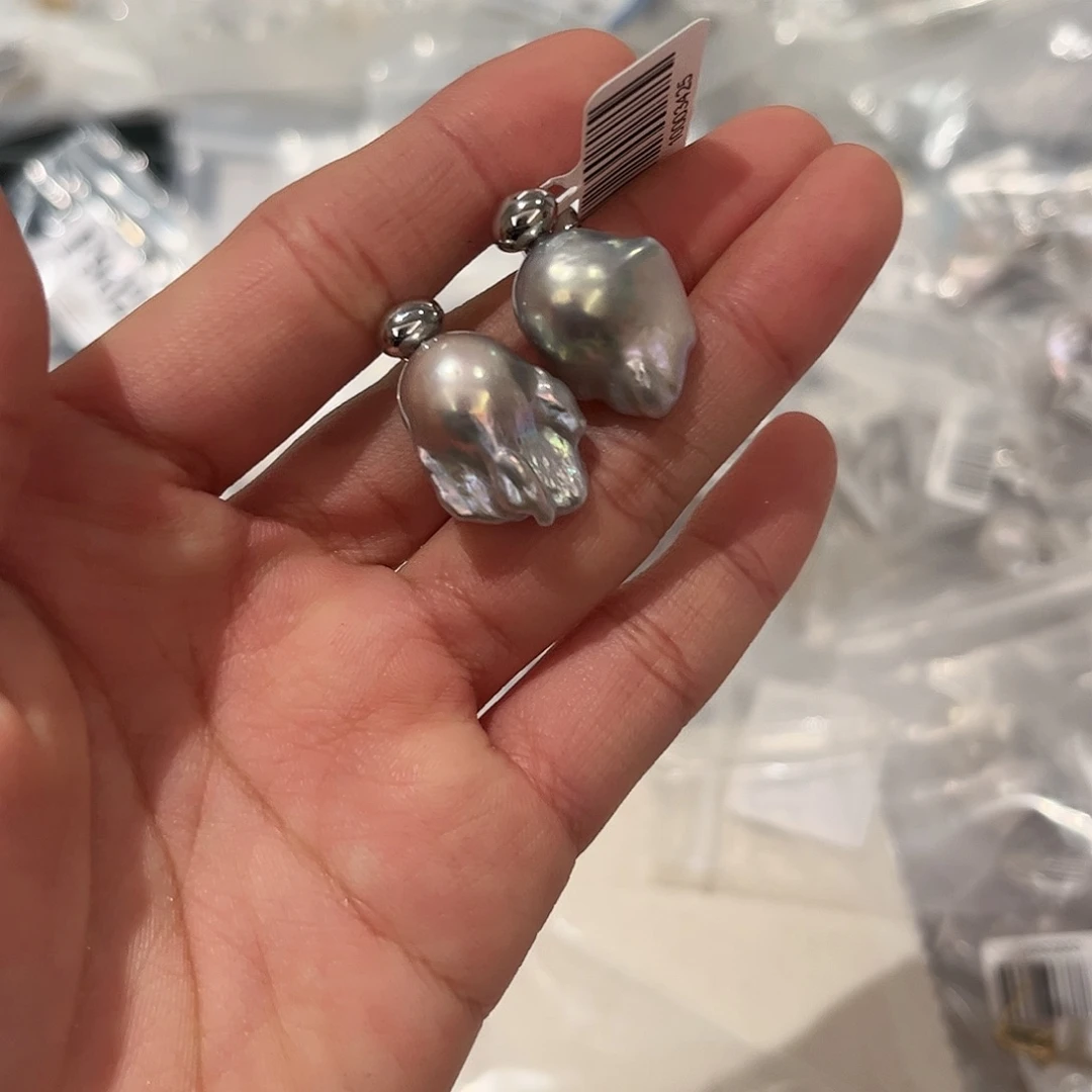 淡水珍珠耳饰合金