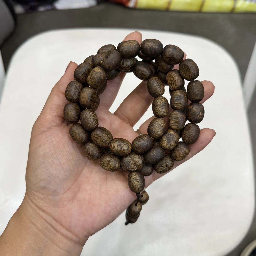 沉香【森海沉香】52克莺歌绿货头留疤hsks-21（多样性发货一条）