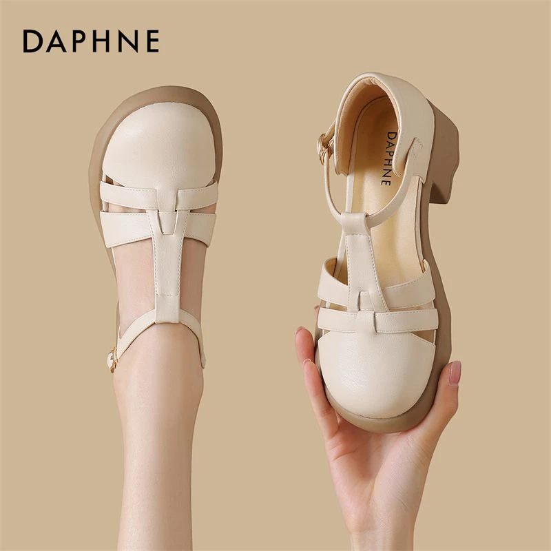 达芙妮空包头休闲罗马凉鞋女新款夏季玛丽珍女鞋高跟小皮鞋女厚底