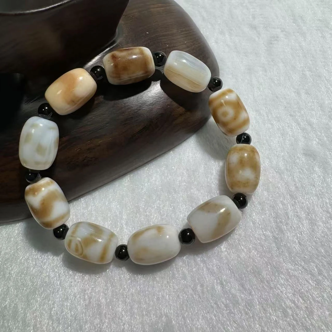 [水晶研究员] 一线天竹玛瑙手串 D1092 多样性发其一