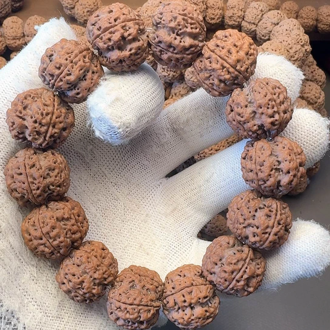 金刚菩提吊坠古龙原生态蜂窝双龙梅花