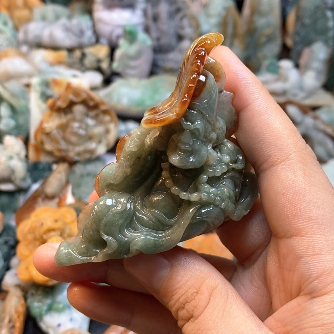 大***们定制翡翠未镶嵌特色