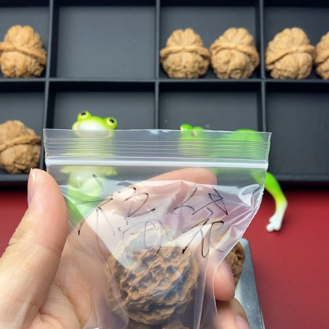 文玩核桃吊坠王****m苹果