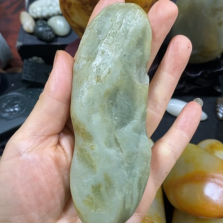 未镶嵌和田玉（糖玉）挂件