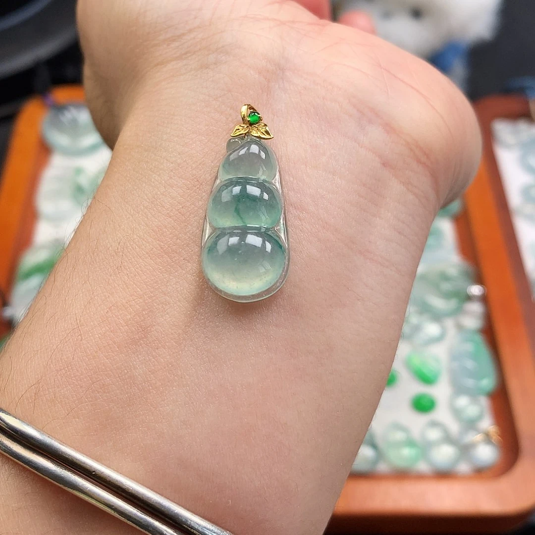 吊坠(不含链)未镶嵌翡翠福豆