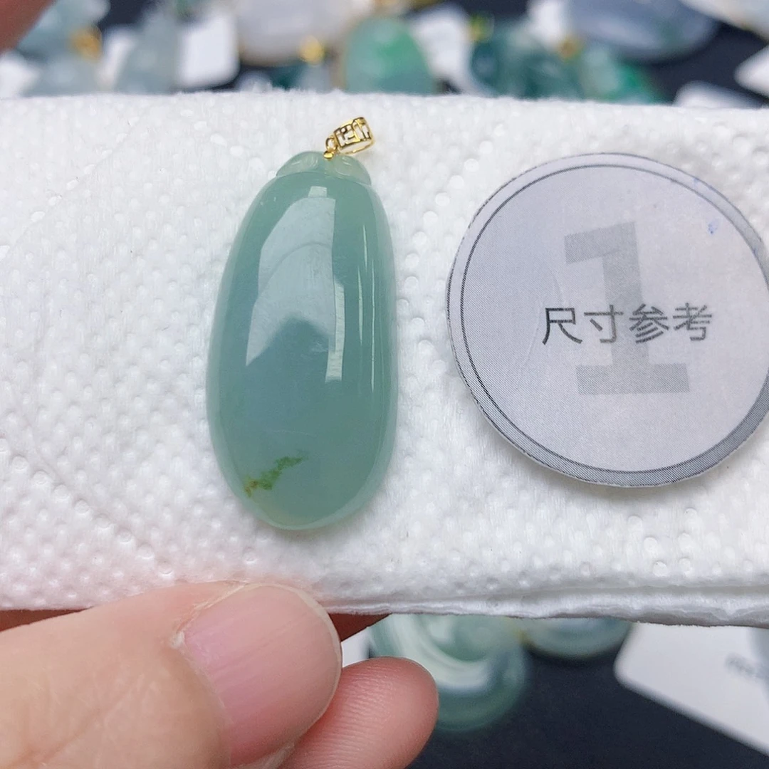 颈饰18K金镶嵌翡翠天然缅甸A货翡翠