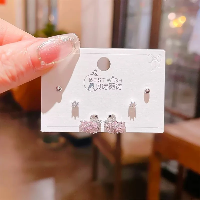 铜合金耳饰 粉色小天鹅套装小巧精致气质百搭高质感耳饰F1839