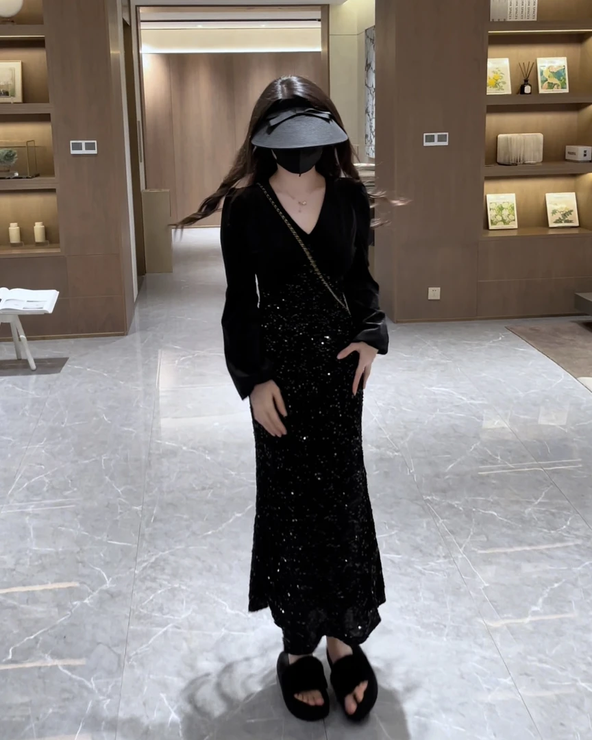 小众气质亮片连衣裙8631