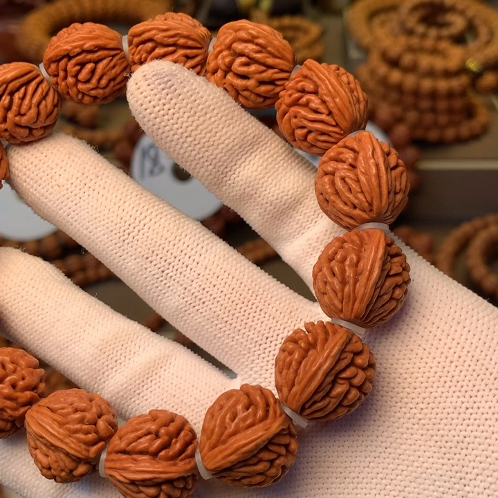 桃核手串秦岭龙纹