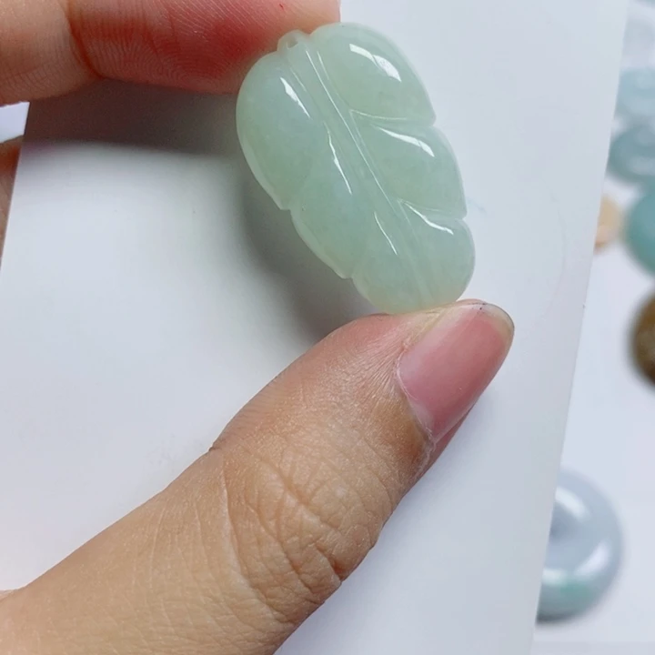 颈饰未镶嵌翡翠翡翠叶子