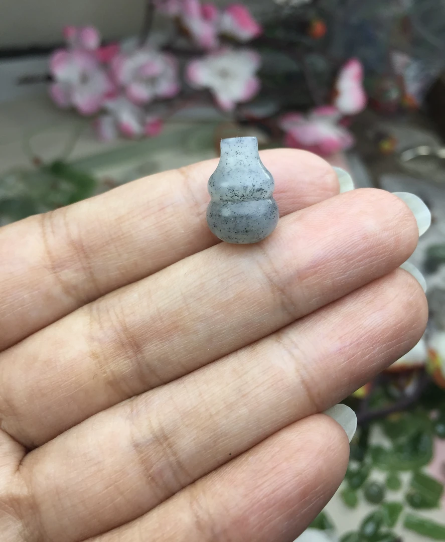 天然和田玉小葫芦 通孔吊坠 玉葫芦挂件 青花福禄