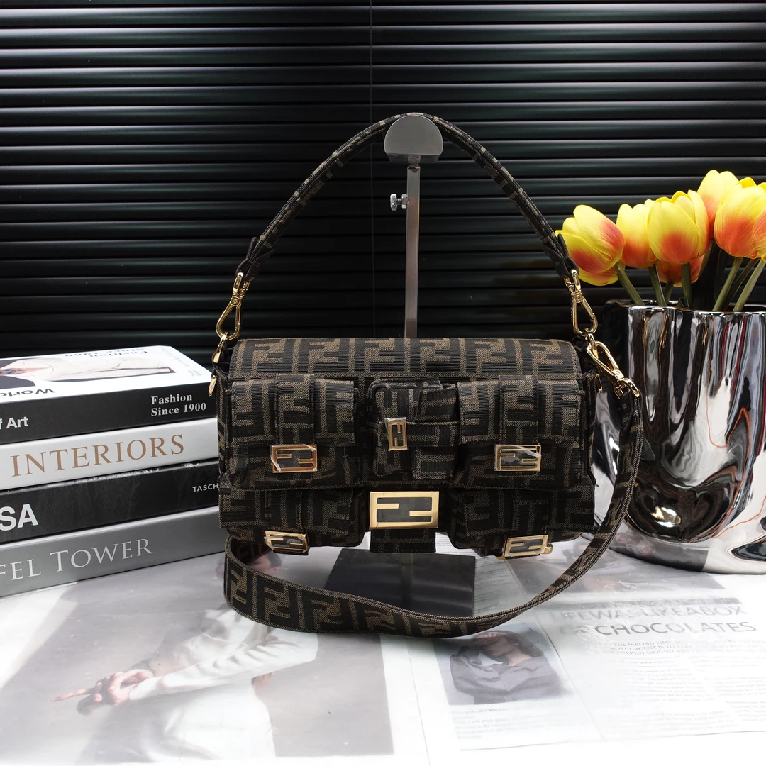 95新 FENDI/芬迪 手提包/T10284416
